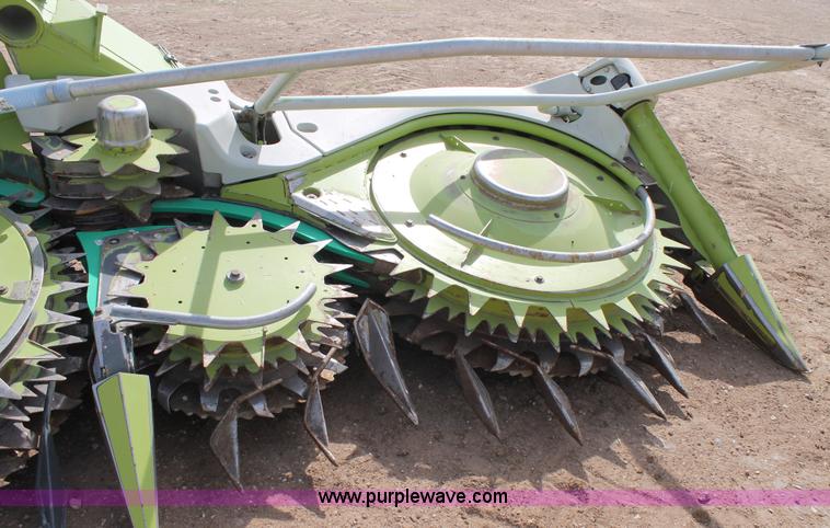 image for item H1539 2011 Claas Orbis 750 forage head