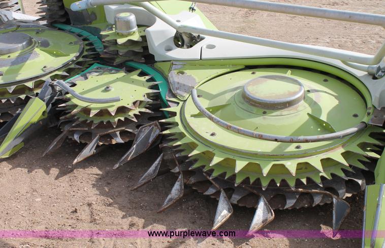 image for item H1539 2011 Claas Orbis 750 forage head