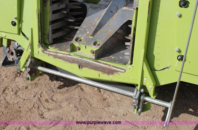 image for item H1539 2011 Claas Orbis 750 forage head