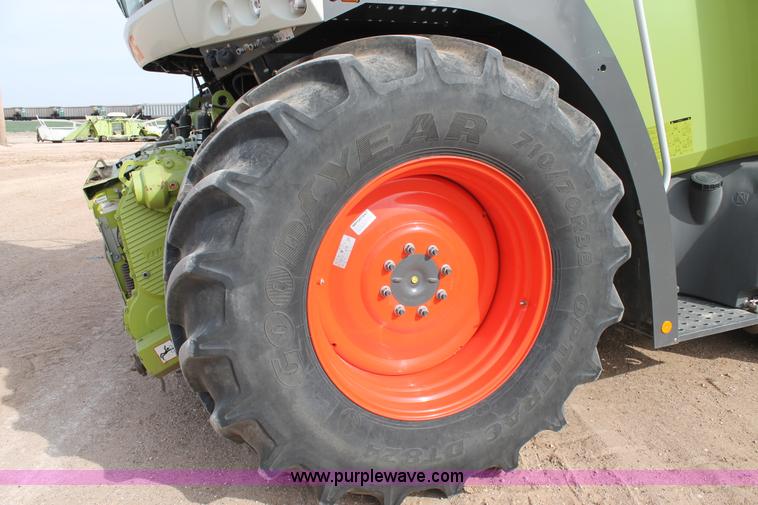 image for item H1540 2011 Claas Jaguar 980 forage harvester