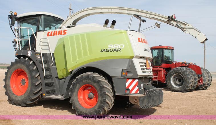 image for item H1541 2011 Claas Jaguar 980 forage harvester