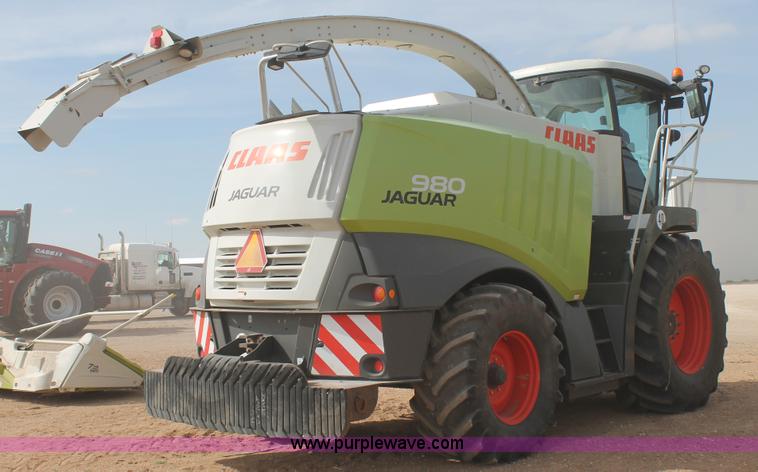 image for item H1541 2011 Claas Jaguar 980 forage harvester