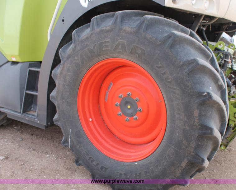 image for item H1541 2011 Claas Jaguar 980 forage harvester