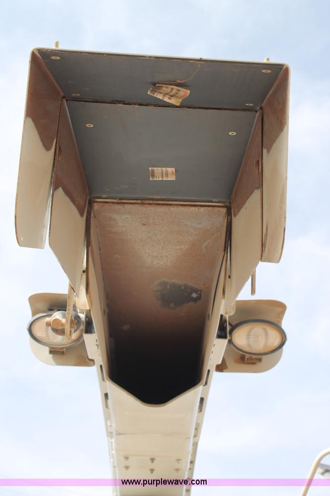 image for item H1541 2011 Claas Jaguar 980 forage harvester