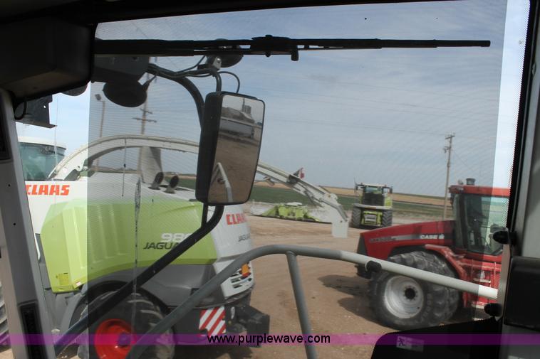 image for item H1541 2011 Claas Jaguar 980 forage harvester