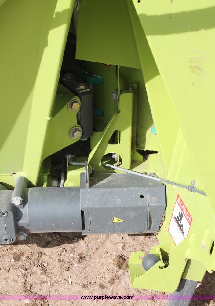 image for item H1542 2012 Claas Orbis 750 forage head