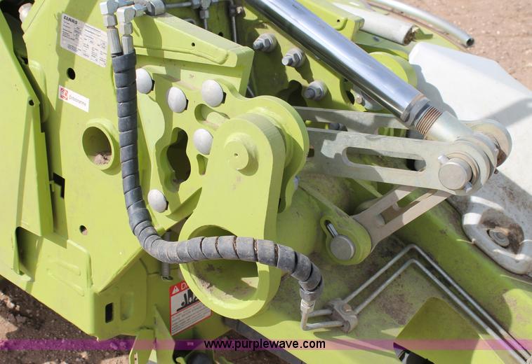 image for item H1542 2012 Claas Orbis 750 forage head