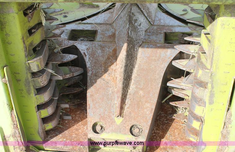 image for item H1542 2012 Claas Orbis 750 forage head