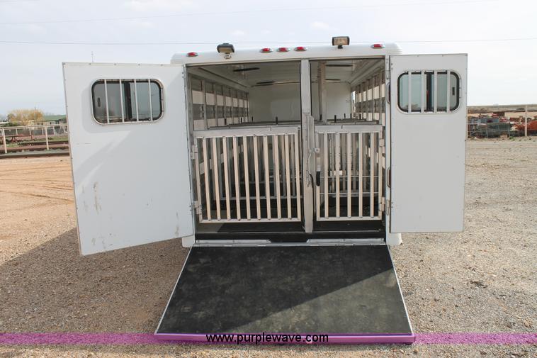 image for item H1577 2013 Sundowner Show livestock trailer