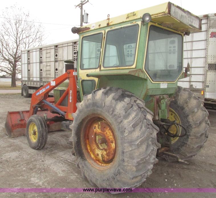 image for item H4712 John Deere 4020 tractor