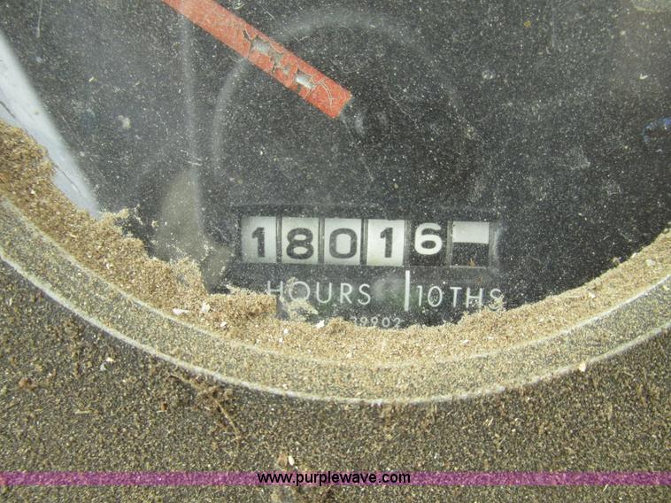 image for item H4712 John Deere 4020 tractor