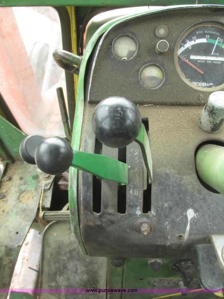 image for item H4712 John Deere 4020 tractor