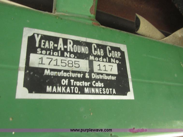 image for item H4712 John Deere 4020 tractor