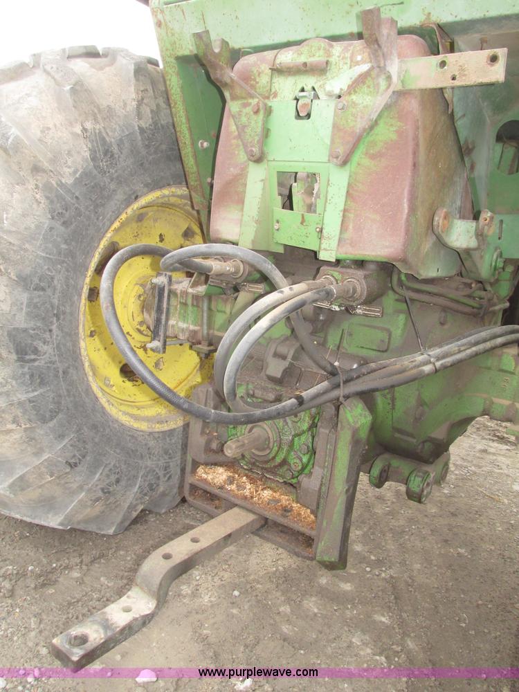 image for item H4712 John Deere 4020 tractor