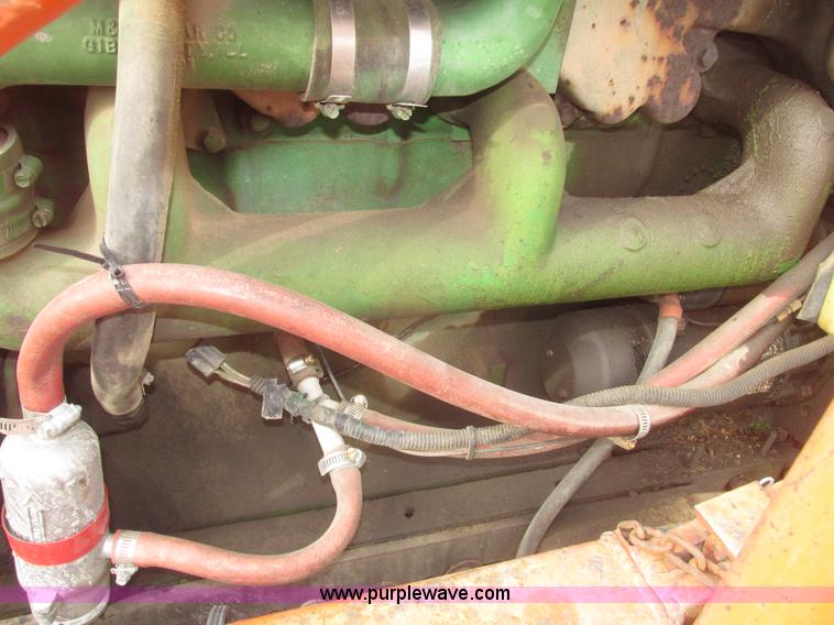 image for item H4712 John Deere 4020 tractor