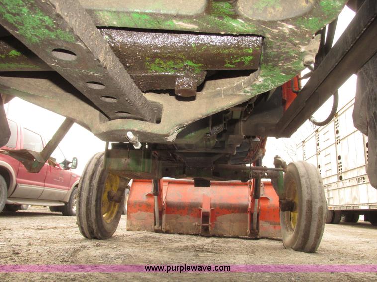 image for item H4712 John Deere 4020 tractor