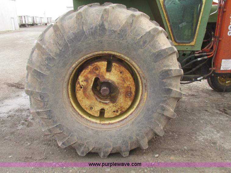 image for item H4712 John Deere 4020 tractor