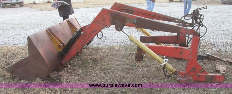 image for item H4733 Ford 772 tractor loader
