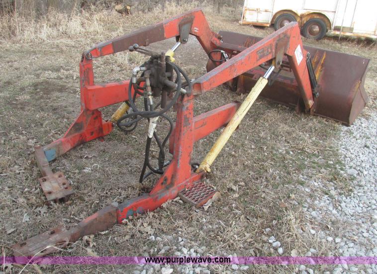 image for item H4733 Ford 772 tractor loader