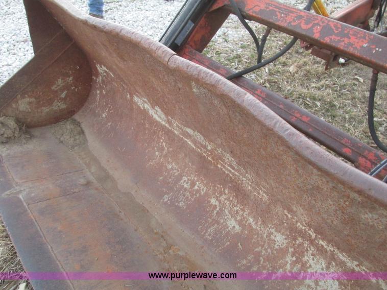 image for item H4733 Ford 772 tractor loader