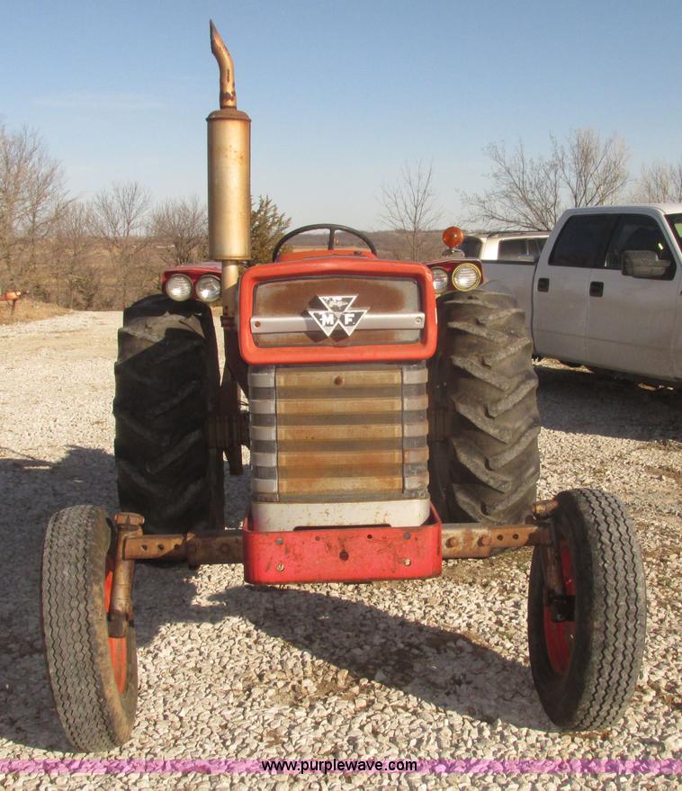 image for item H4736 1974 Massey-Ferguson 175 row crop tractor
