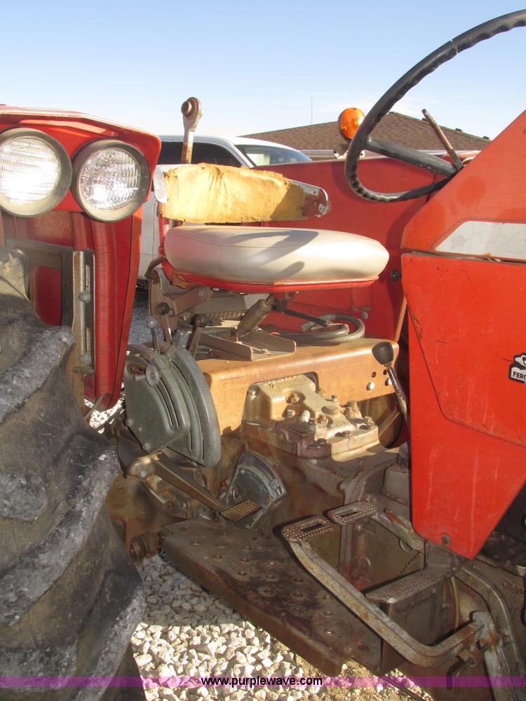 image for item H4736 1974 Massey-Ferguson 175 row crop tractor