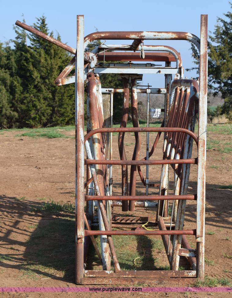 image for item H5209 Filson squeeze chute