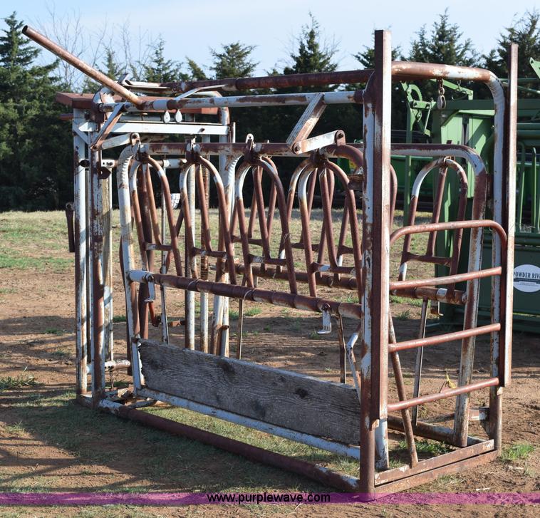 image for item H5209 Filson squeeze chute