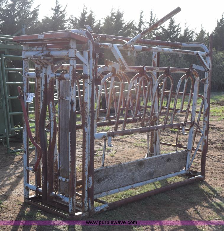 image for item H5209 Filson squeeze chute