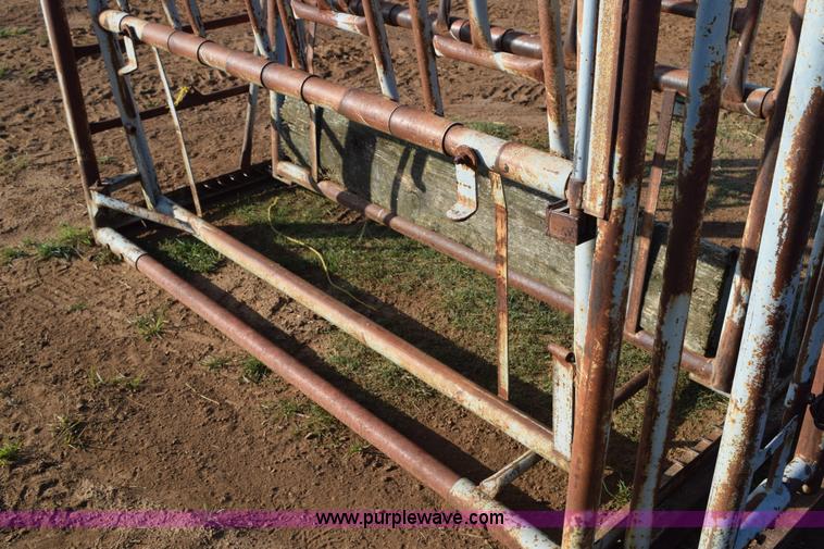 image for item H5209 Filson squeeze chute