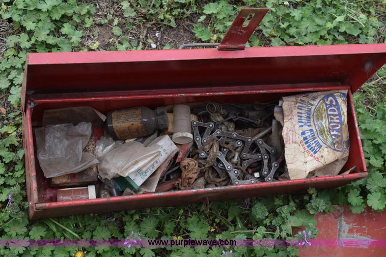 image for item H5227 1968 Mccormick International 91 combine