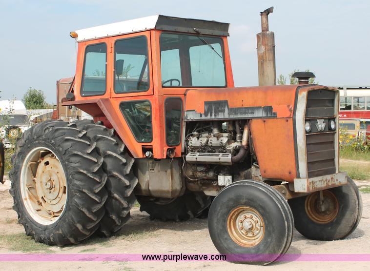 image for item H5607 1977 Massey-Ferguson 1155 tractor