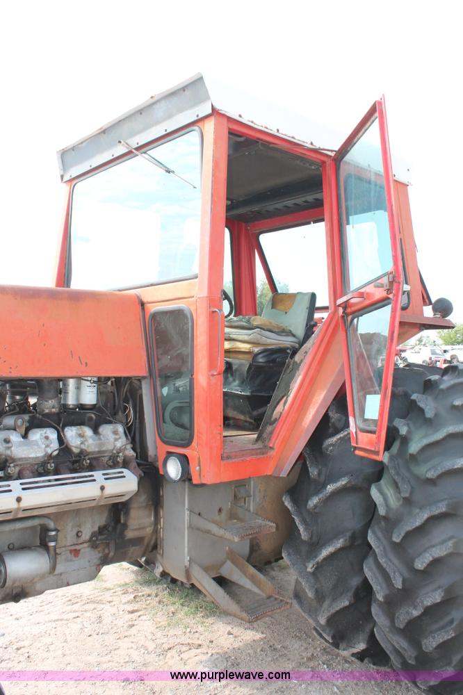 image for item H5607 1977 Massey-Ferguson 1155 tractor