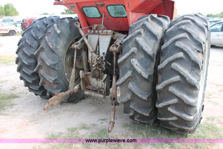 image for item H5607 1977 Massey-Ferguson 1155 tractor
