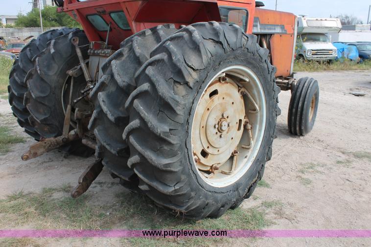 image for item H5607 1977 Massey-Ferguson 1155 tractor