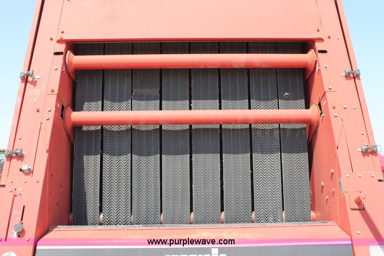 image for item H5847 1994 Case IH 8465 round baler