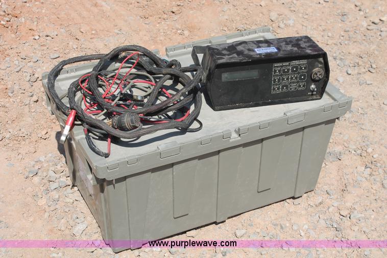 image for item H5847 1994 Case IH 8465 round baler