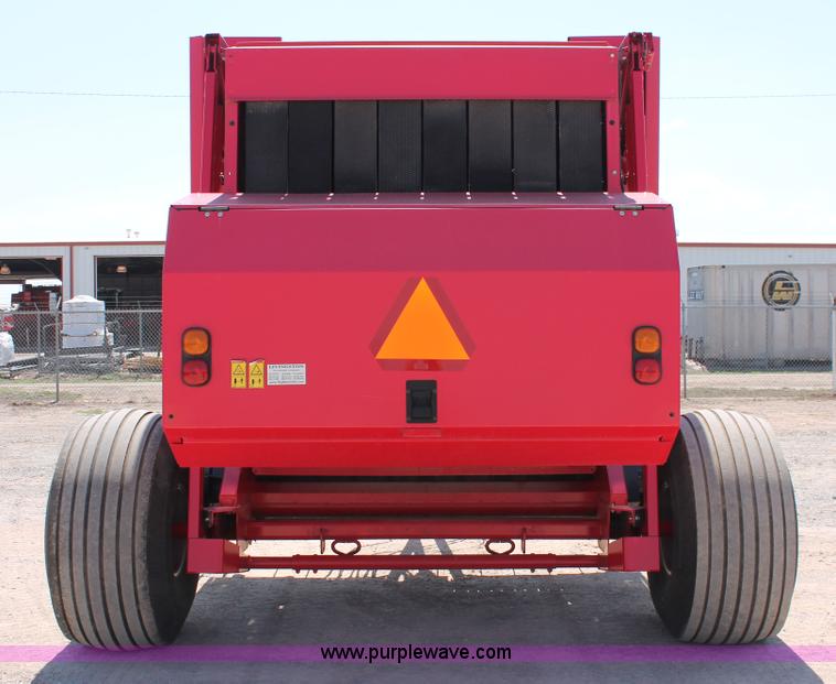 image for item H5850 2010 Massey-Ferguson 2856 round baler