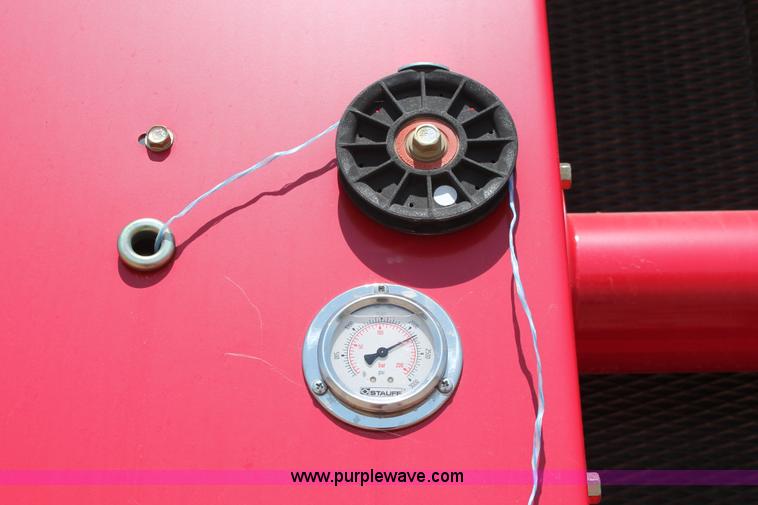 image for item H5850 2010 Massey-Ferguson 2856 round baler