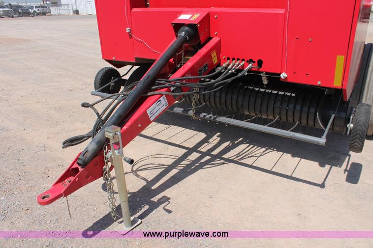 image for item H5850 2010 Massey-Ferguson 2856 round baler