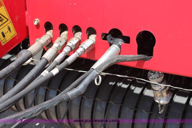 image for item H5850 2010 Massey-Ferguson 2856 round baler