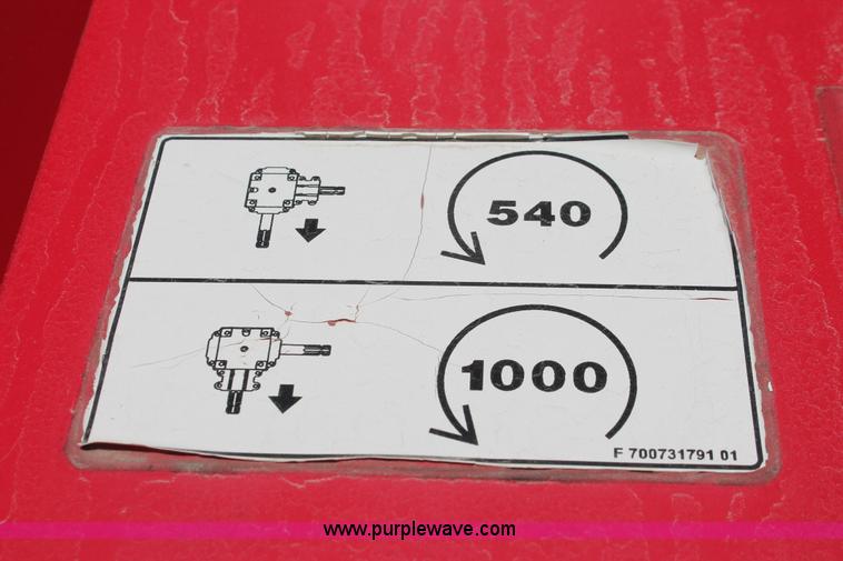 image for item H5850 2010 Massey-Ferguson 2856 round baler