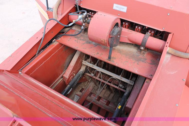 image for item H5851 2000 Hesston 4910 large square baler