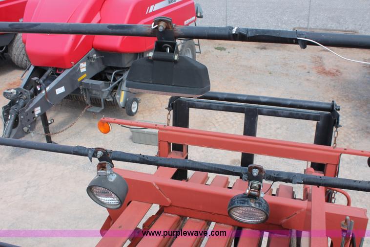 image for item H5851 2000 Hesston 4910 large square baler