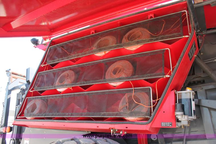 image for item H5856 2010 Massey-Ferguson 2190 large square baler