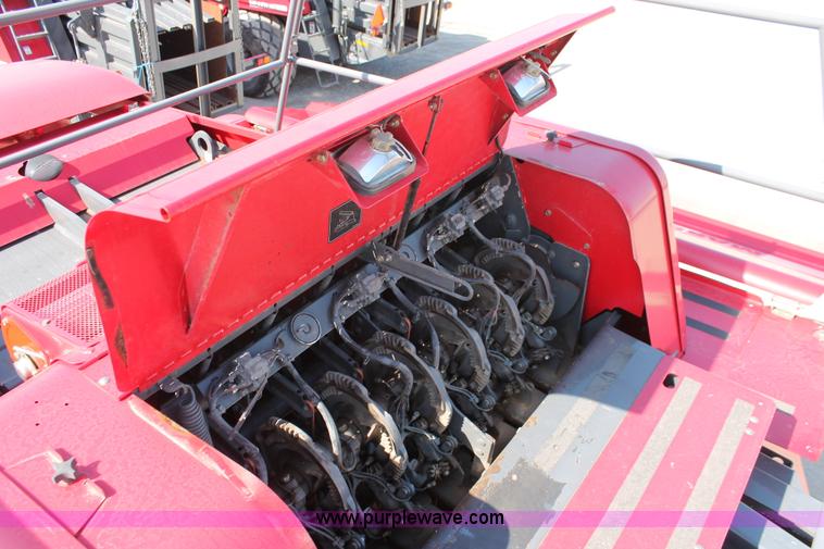 image for item H5856 2010 Massey-Ferguson 2190 large square baler