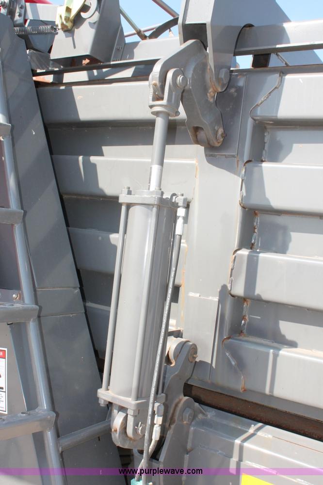 image for item H5856 2010 Massey-Ferguson 2190 large square baler