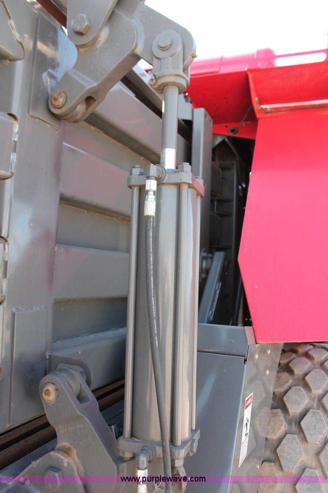 image for item H5856 2010 Massey-Ferguson 2190 large square baler