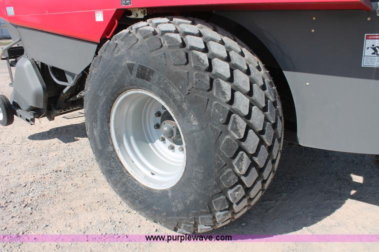 image for item H5856 2010 Massey-Ferguson 2190 large square baler