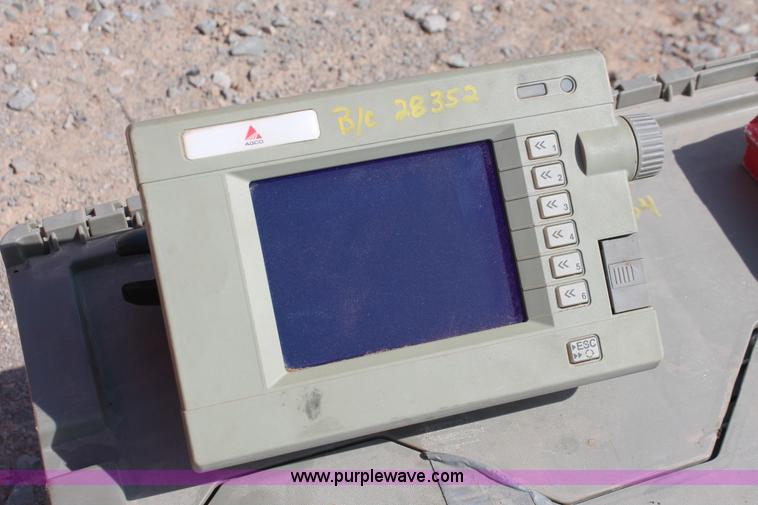 image for item H5856 2010 Massey-Ferguson 2190 large square baler